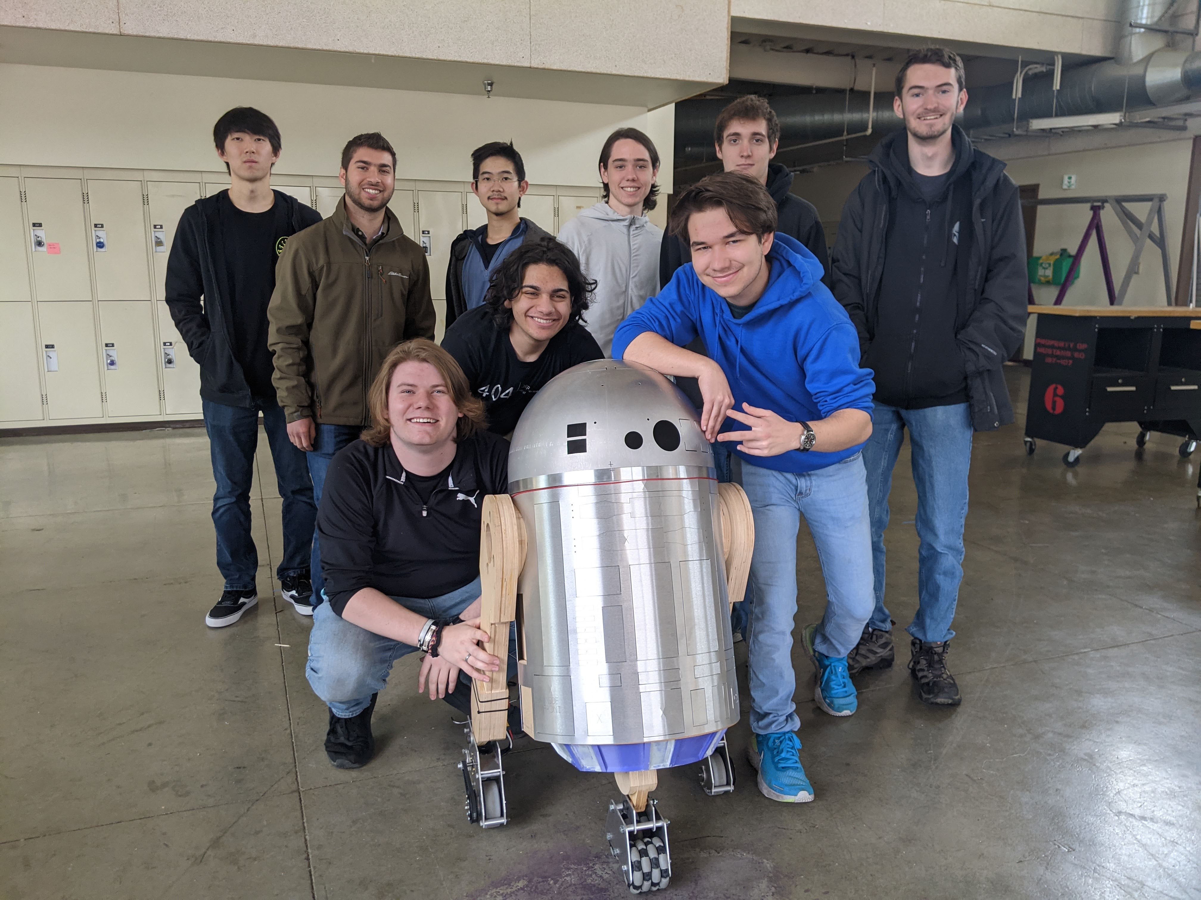 A group photo with the Astromech team